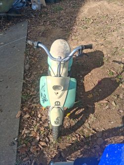 Elec. Razor Scooter. "  Great Christmas Gift. "