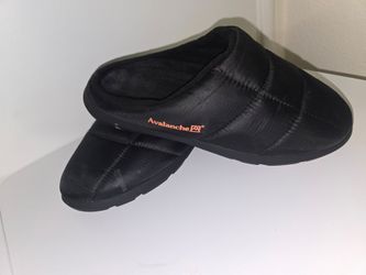 Avalanche Puffer Slippers