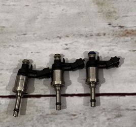 3X Genuine OEM FUEL INJECTORS 1(contact info removed) CAMARO TRAVERSE GMC ACADIA CTS STS 3.6L