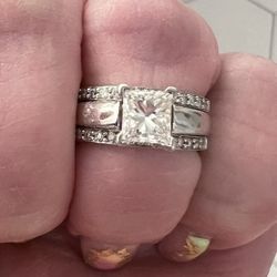 Wedding Bands & Engagement Ring Set