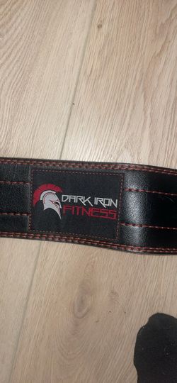 Leather Weightlifting Belt 35–47” Fit – Dark Iron Fitness – Double Prong