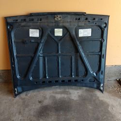 1987 Subaru Hood