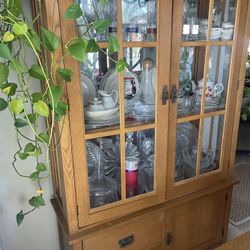 Mission style Hutch /Glass Cabinet