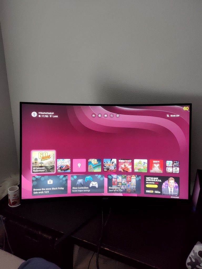 Xbox Series XS 2 Controllers And A Curved Monitor!