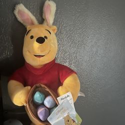 Winnie The Pooh Easter Greeter 