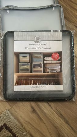 Collapsible Zip Storage