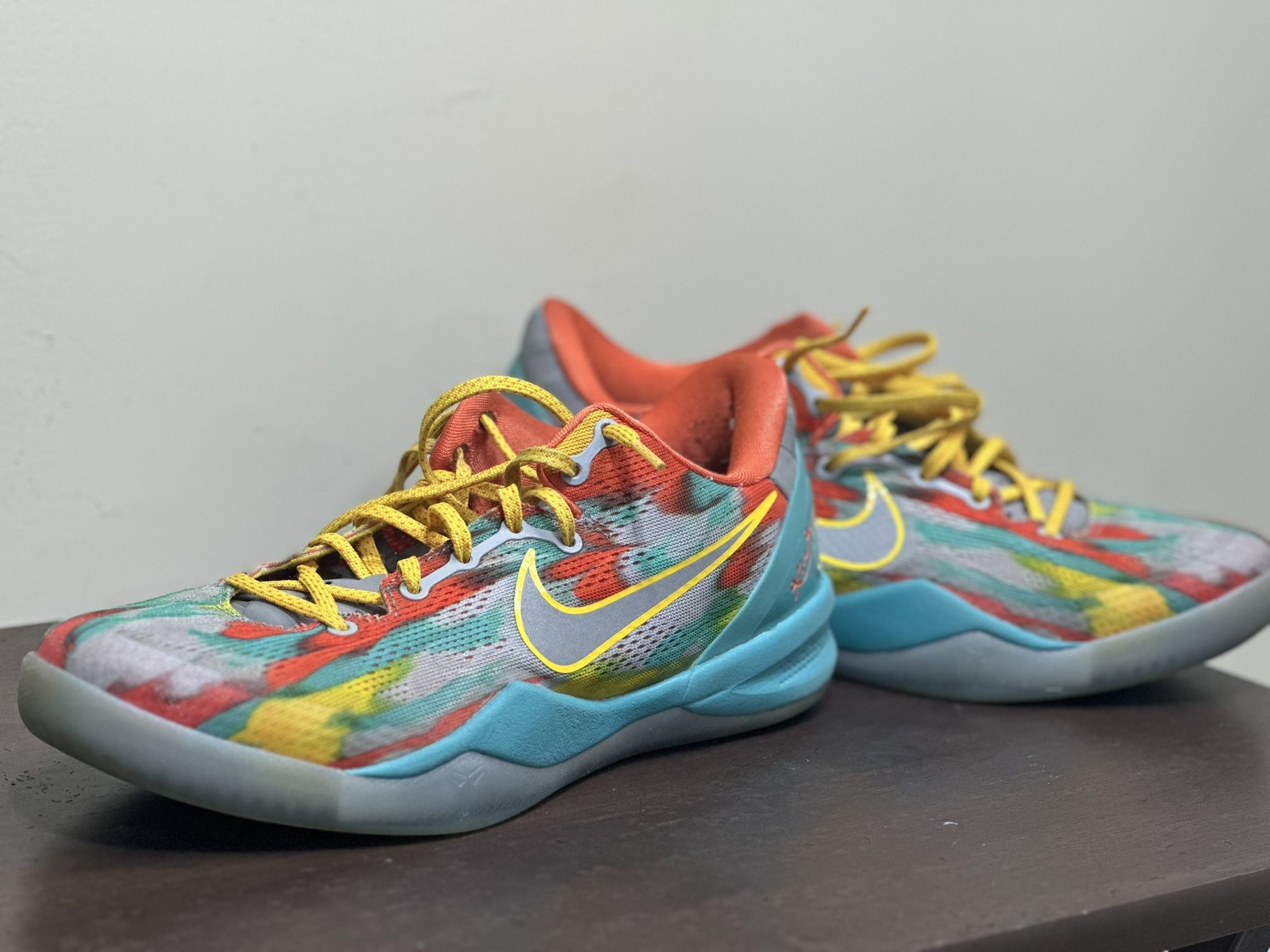 Nike Kobe 8 Venice Beaches Size 8.5