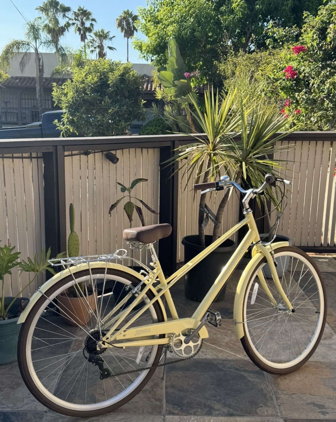 Schwinn Admiral Hybrid Bike, 7-Speeds