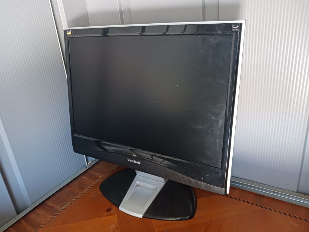 Computer Monitor 19" Viewsonic