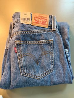 Women’s Levi's Jeans Size 27x30