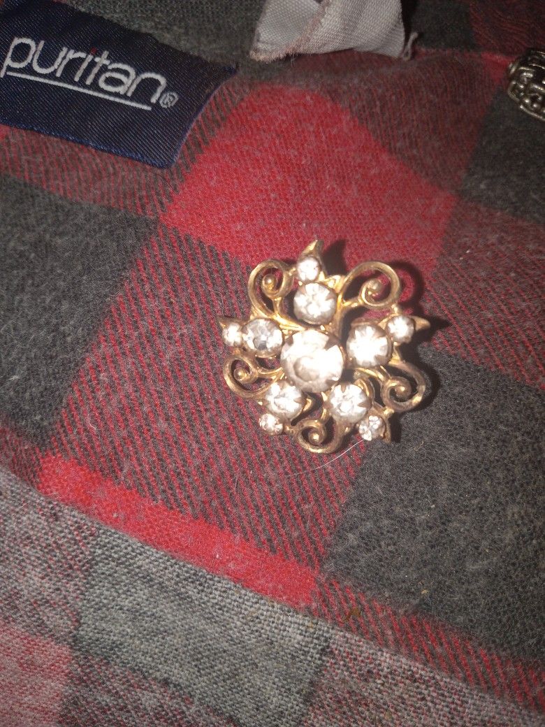Brooches And Braclets (Vintage)
