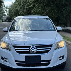 2011 Volkswagen Tiguan