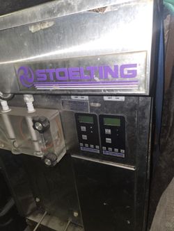 Ice Cream Machine 🍦 /refurbished like new inside
