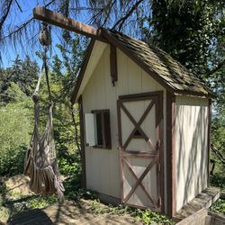 Child’s Play House/tree House Or Garden Shed