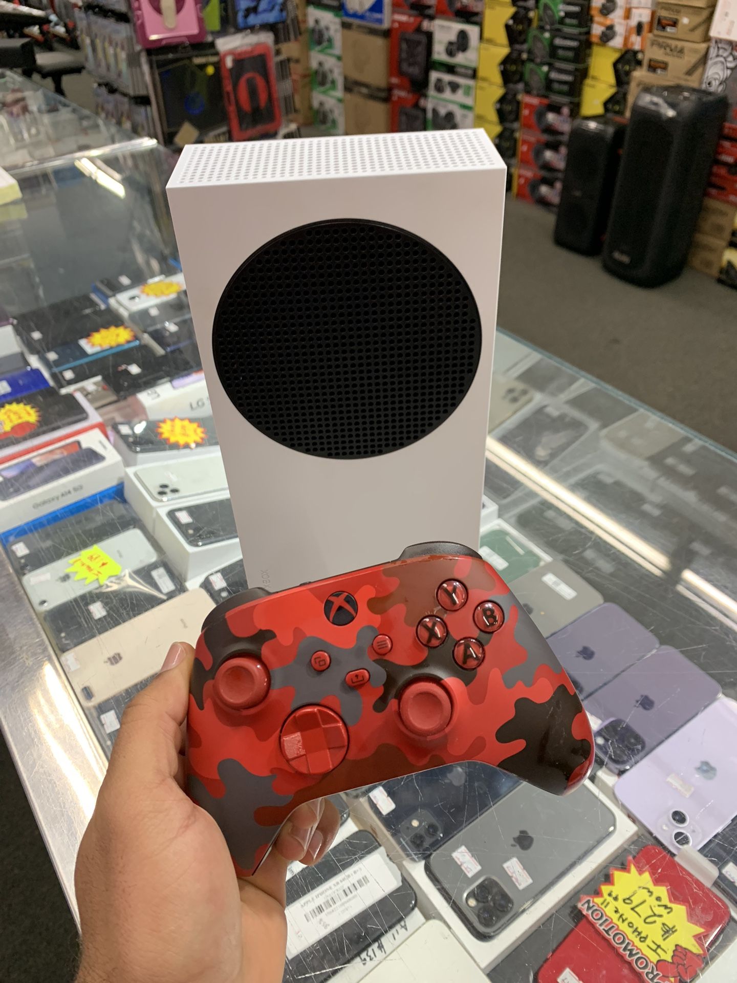 WOW XBOX SERIES S GREAT CONDITION!!