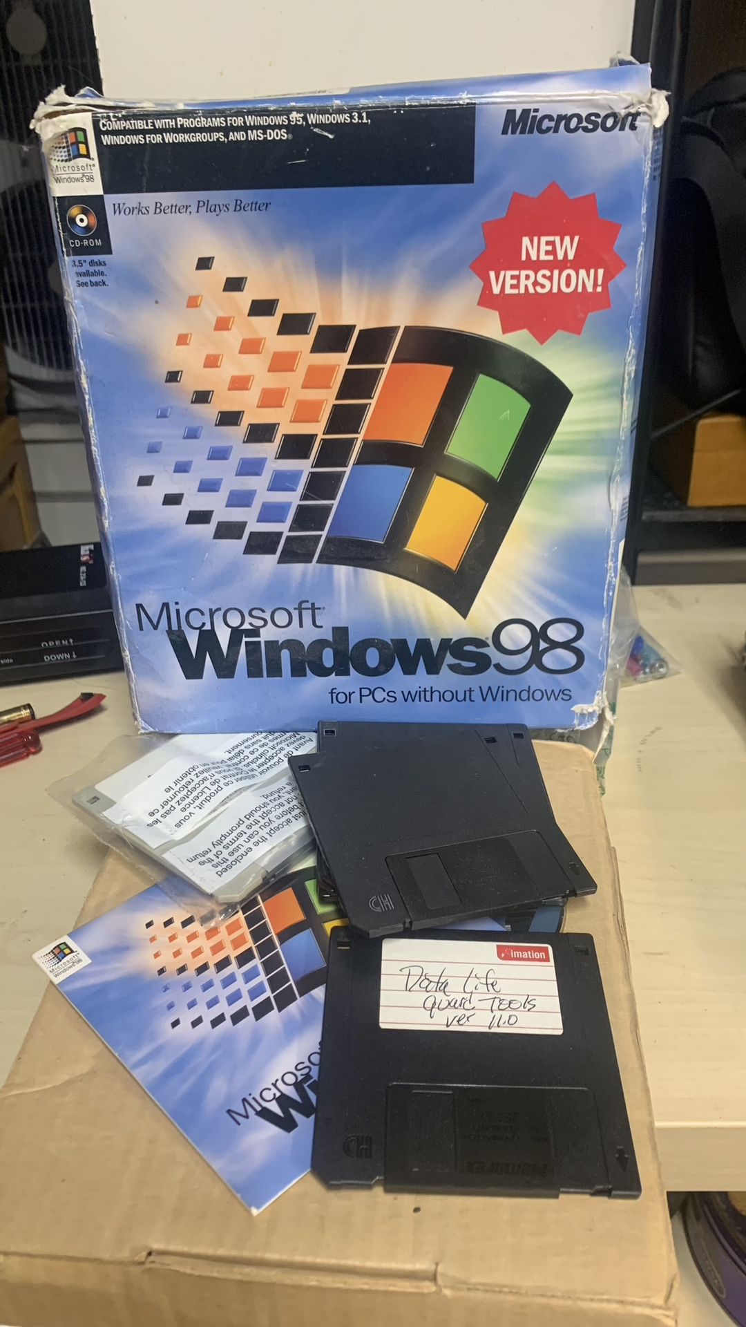 Windows 98 (Original Package) Negotiable