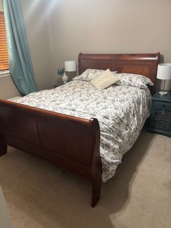 Queen Wood Sleigh Bed Frame