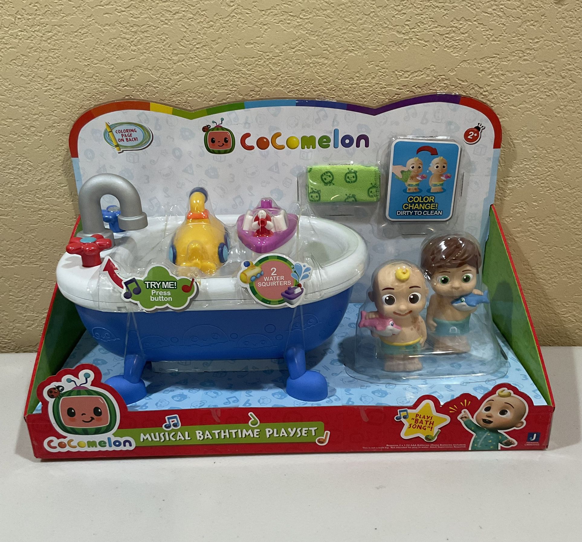 CoComelon Musical Bathtime Playset - Plays Clips of The Bath Song - JJ TomTom