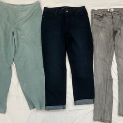 Womens bundle lot of 3 pair pants / jeans - sz 8 9 10