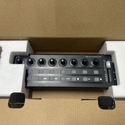 Behringer X-Touch mini