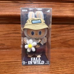 Labubu Fall In The Wild Plush Pendant NEW