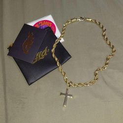 GLD Rope Chain & Cross