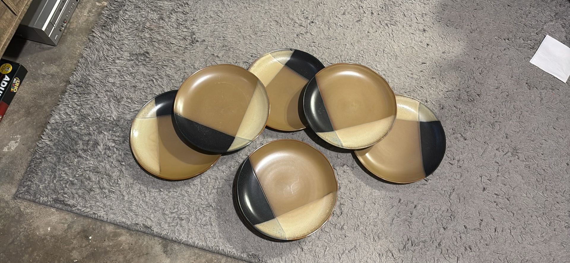 Sango Gold Dust Black 5022 10” Plate