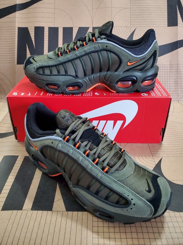 Nike Air Max Tailwind IV SE Cargo Khaki Orange-Black Men's Size 8