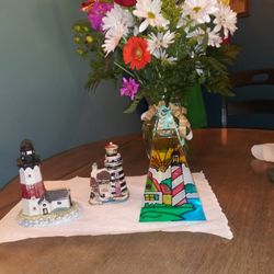 3 Lighthouses. 2 Can Be Lit With Candle Or Small Touch Light.