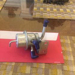 Fuel Pressure Regulator 