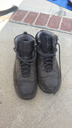 Men’s Clark’s boots