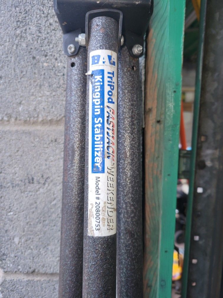 Fifth Wheel Tri Pod Hitch