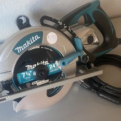 Makita Skill Saw Model 5377MG 