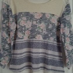 Cute top size Medium