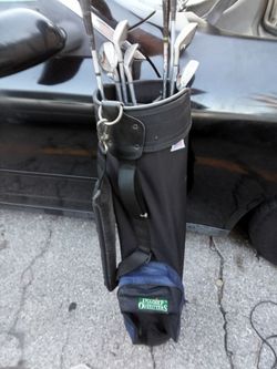 Wilson 1200 Golf Club Set & USA Golf Outfitters Lightweight Carry Bag