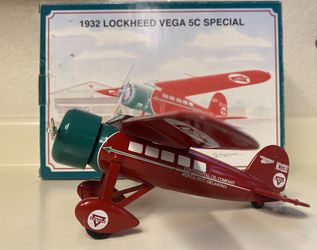 Collector Series ConocoPhillips 1932 Lockheed Vega 5C