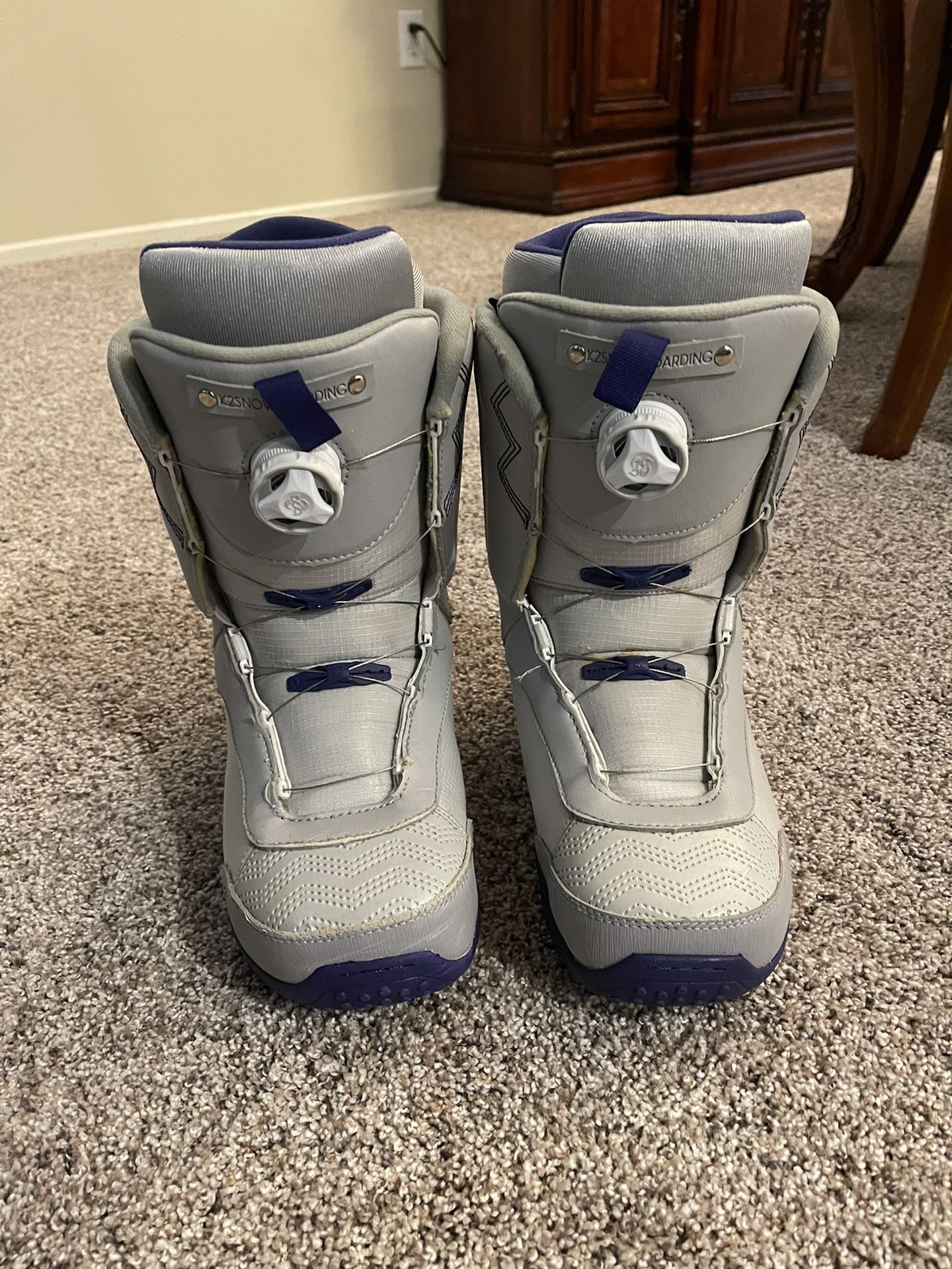 K2 Sendit BOA Lacing Snowboard Boots - Women’s Size 8 (fit like 7.5)