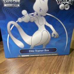 Pokemon Elite Trainer Box