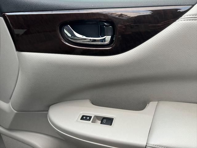 2017 Nissan Quest
