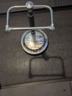 Toilet paper holder