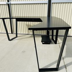 Brand New L-Shaped Desk -Black 