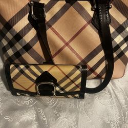 Burberry Handbag And Wallet