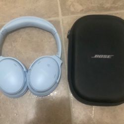 Bose Quiet Comfort Bluetooth Headphones.