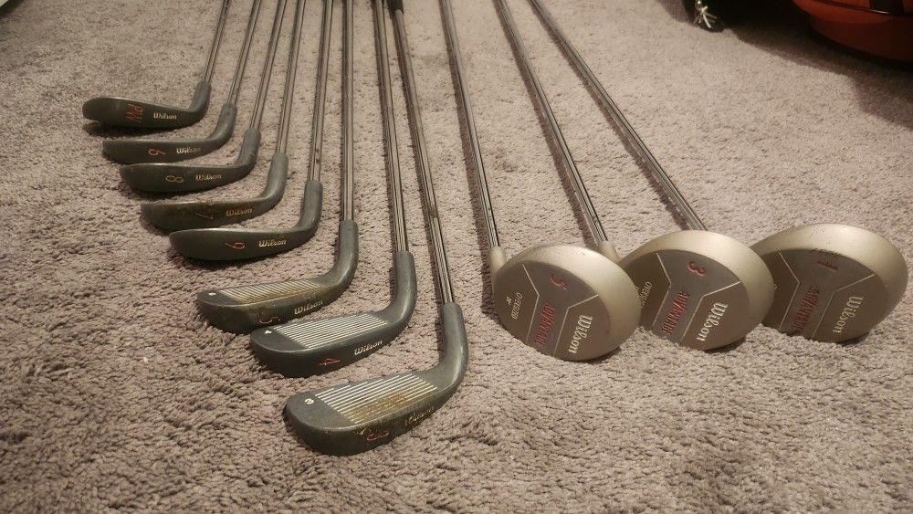 Set Of Women's Golf Clubs