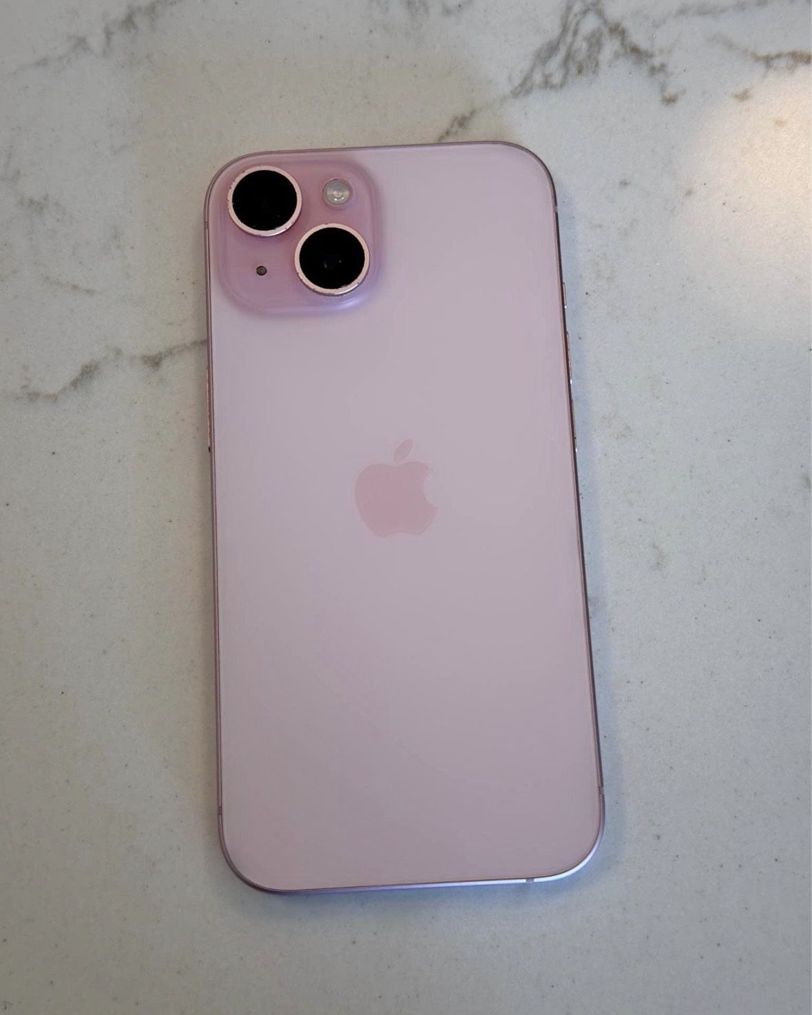 Apple iPhone 15 Pink 128GB (Unlocked)
