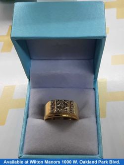 Men's Ring - Yellow Gold 14k (.585) 6.6 grams Size 7