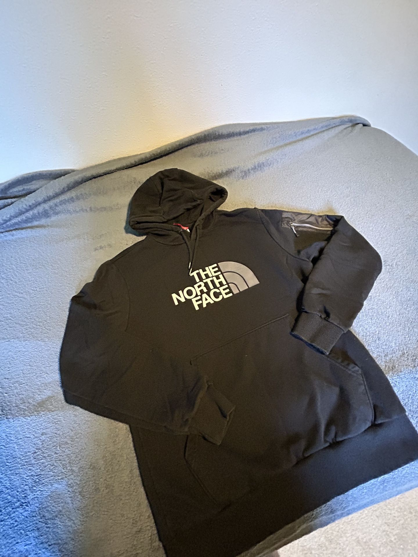 Black North Face Hoodie SZ M