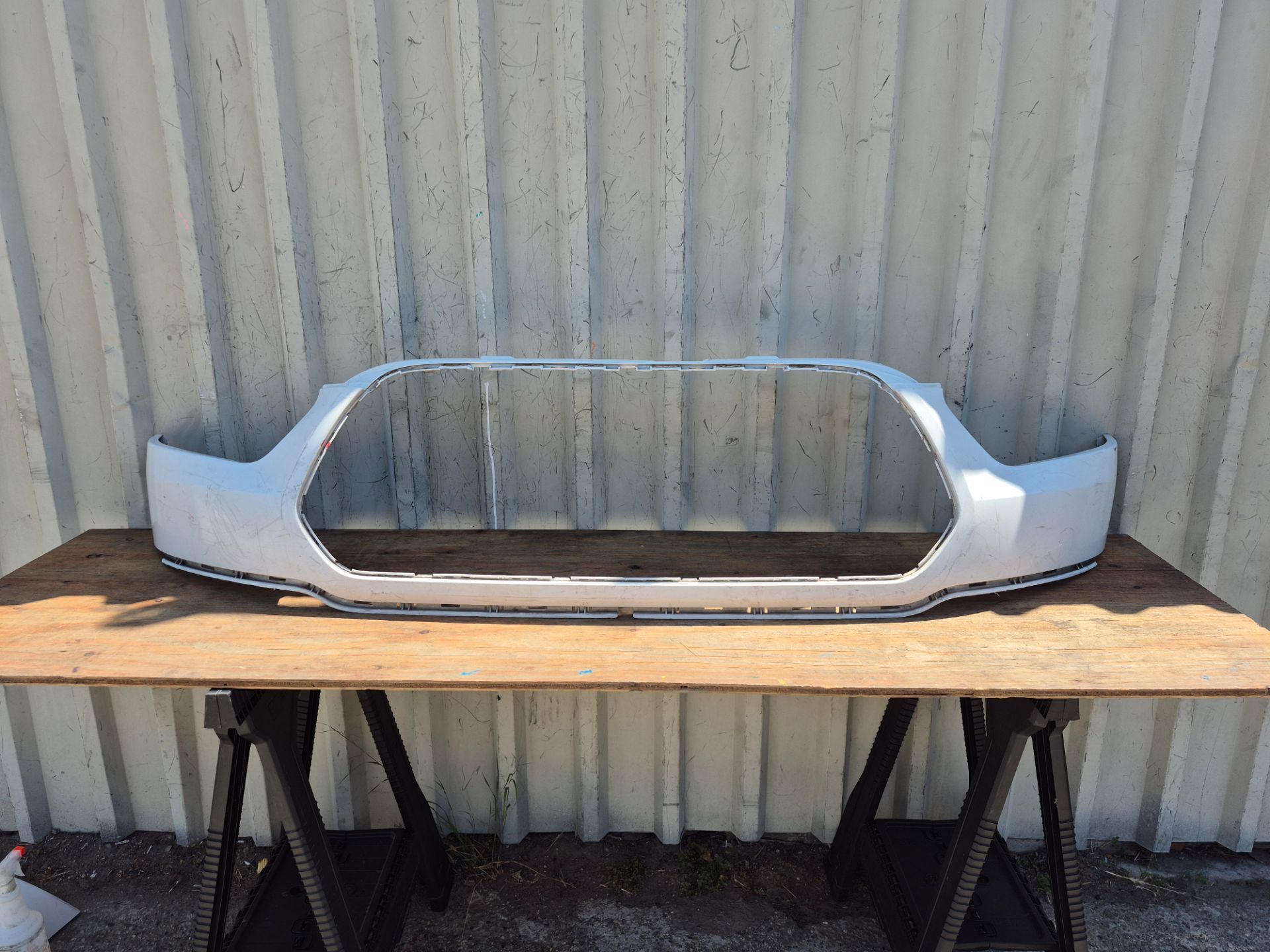 2015 2016 2017 2018 2019 FORD TRANSIT 150 250 350 FRONT UPPER BUMPER COVER USED OEM