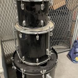 Black Ludwig Drum Set