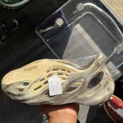 Adidas Yeezy Foam Runner “Mx Cream Clay”